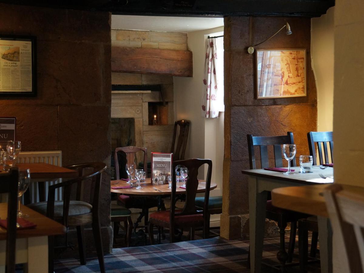 Masons Arms Hotel Montacute Kültér fotó