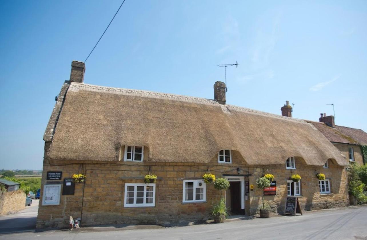 Masons Arms Hotel Montacute Kültér fotó